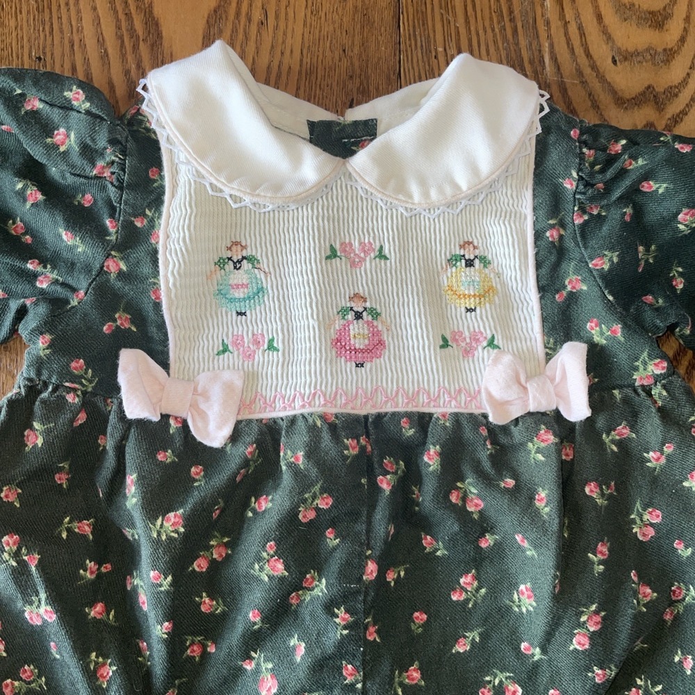 Adorable Girls Romper Play suit Olive Green Holland Dresses Collared 3-6 Mo - Picture 2 of 5